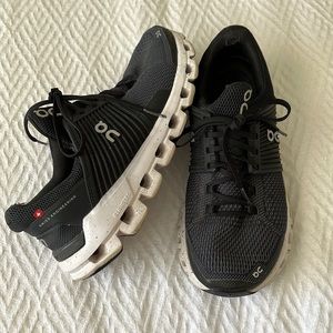 On Cloud tennis shoes